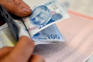 T&uuml;ketici en &ccedil;ok bankalardan şikayet&ccedil;i
