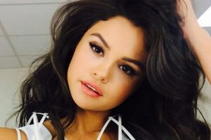 Selena Gomez sınır tanımıyor...