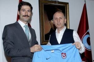 Muharrem Usta: "Trabzonspor b&uuml;y&uuml;k bir &ccedil;ınar"
