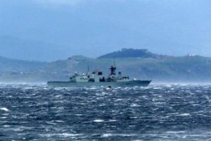 Ege'deki NATO devriyesine katılan Kanada gemisi Ayvacık sahillerinde