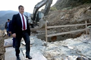 Bursa Osmangazi'den dağ yama&ccedil;larına neşter