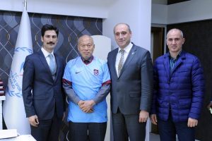 Judo antren&ouml;r&uuml; Mino Shojiro Trabzon'daki g&ouml;revini tamamladı