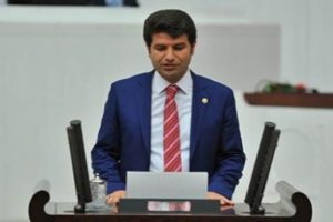 PKK'nın Sur sorumlusunun cenazesine 2 HDP'li vekil katıldı