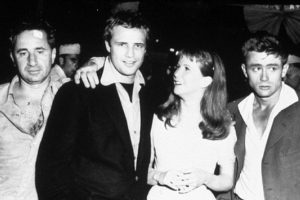'James Dean ve Marlon Brando seks seanslarında buluşuyordu'