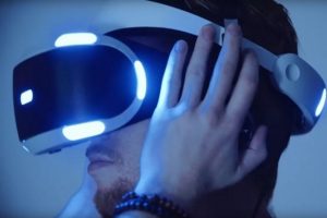 PlayStation VR'ın fiyatı ve &ccedil;ıkış tarihini a&ccedil;ıkladı