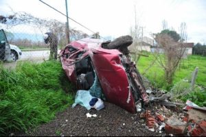 Bursa'da 4 saat yaralı halde otomobilde kurtarılmayı bekledi