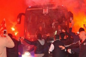 Beşiktaş, sadece 45 dakikada 6 bin bilet sattı