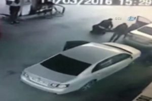 L&uuml;ks sitelere dadanan hırsızlar b&ouml;yle yakalandı