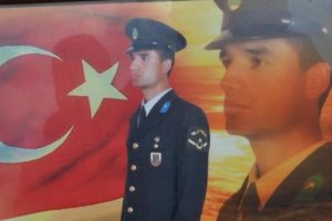 Şemdinli'de kendini vuran Bursalı astsubay toprağa verildi