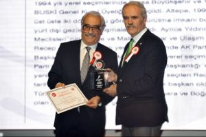 Bursa&nbsp;B&uuml;y&uuml;kşehir Belediye Başkanı Recep Altepe'ye &ouml;d&uuml;l