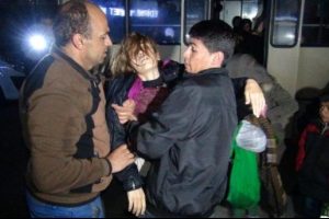 15 kişilik k&ouml;y dolmuşundan 43 sığınmacı &ccedil;ıktı