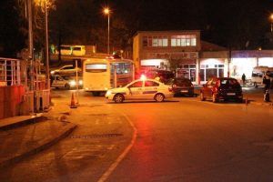 Ş&uuml;pheli &ccedil;anta polisi alarma ge&ccedil;irdi