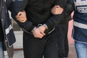 Bursa emniyetinden ter&ouml;r operasyonu: 6 g&ouml;zaltı!