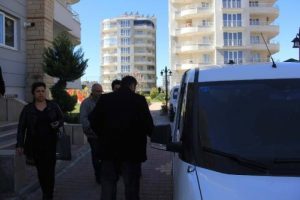 Adıyaman'da HDP İl Eş Başkanı ve 8 kişi g&ouml;zaltına alındı