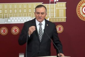 MHP'li Ak&ccedil;ay: Bug&uuml;n ihtiyacımız olan &Ccedil;anakkale ruhudur