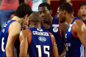 Anadolu Efes'te tek hedef galibiyet