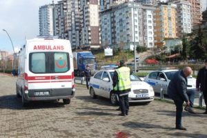 Sahilde y&uuml;r&uuml;rken ambulans &ccedil;arpan kadın &ouml;ğretmen &ouml;ld&uuml;