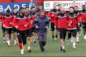 Serdar'ın tedavisi devam ediyor!