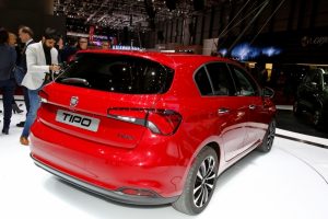 Fiat Egea Almanya'da bayilere tanıtıldı