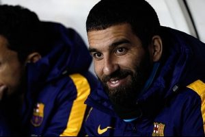 Ayda 400 kişi Arda Turan'ı izlemeye gidiyor