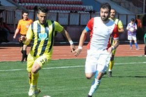 Derincespor deplasmanda galip