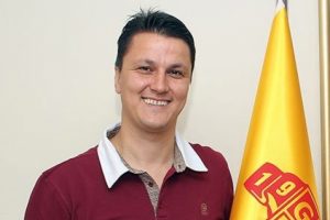 G&ouml;ztepe'de Barış G&uuml;&ccedil;l&uuml; g&ouml;revinden ayrıldı