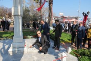 Bursa Mudanya'da 18 Mart &Ccedil;anakkale Deniz Zaferi kutlandı