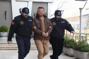 Bursa'da PKK propagandası yaptığı iddia edilen &ouml;ğretmen serbest!