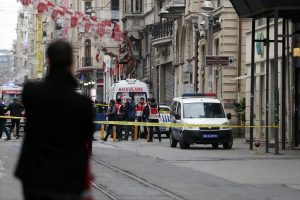 Canlı bomba erken patladı iddiası