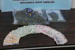 Bursa'da zehir tacirlerine şafak baskını!