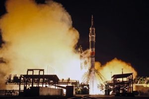 Uzay Aracı Soyuz Baykonur'dan fırlatıldı