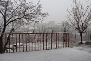Bitlis'te 30 santim kar var