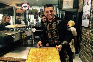 Bursa'da ayakkabı boyacılığından patronluğa