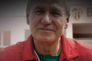 Bursasporlu efsane Ersel Altıparmak kabri başında anıldı