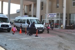 G&ouml;&ccedil;men teknesi battı: 1'i &ccedil;ocuk 3 g&ouml;&ccedil;men kayıp