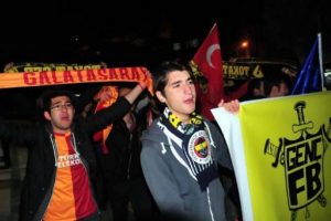 Tokat'ta taraftarlardan ter&ouml;r tepkisi