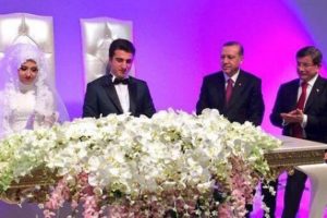 Erdoğan ve Davutoğlu nikah şahidi oldu
