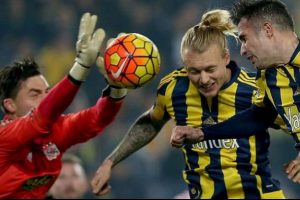 Yabancı &uuml;lke el&ccedil;ilikleri: "&Uuml;lkeyi terk edin!"