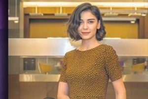 'Esra' gibiyim, aşıksam g&ouml;z&uuml;m hi&ccedil;bir şey g&ouml;rmez...