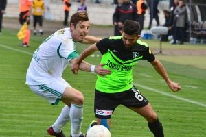 Denizlispor teknik direkt&ouml;r Palaz'la &ccedil;ıkışta