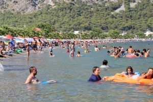 Turizmde 12 milyar dolarlık kayıp bekleniyor