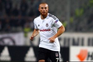 G&ouml;khan T&ouml;re: "Ameliyat olmayacağım"