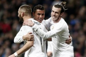 Bale, Lineker'i solladı