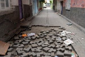 Bağlar'da "Sokağa &ccedil;ıkma yasağı ilan edilecek" haberlerine yalanlama