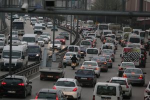 İstanbul trafik sıkışıklığında liderliği bıraktı! Bursa listeye ka&ccedil;ıncı sıradan girdi?