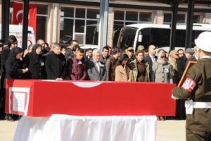 Nusaybin'deki 4 şehit asker i&ccedil;in uğurlama t&ouml;reni