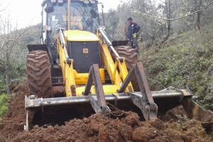 Bursa'da arazi yolları d&uuml;zenleniyor