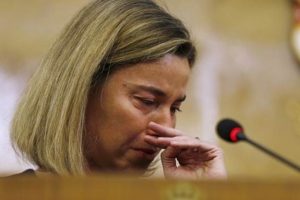 AB yetkilisi Mogherini Br&uuml;ksel saldırılarını değerlendirirken g&ouml;zyaşlarına boğuldu