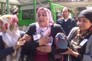 Şehit eşinin feryadı y&uuml;rekleri dağladı