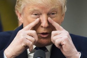 ABD Başkanlığı i&ccedil;in yarışan Donald Trump'tan Br&uuml;ksel a&ccedil;ıklaması